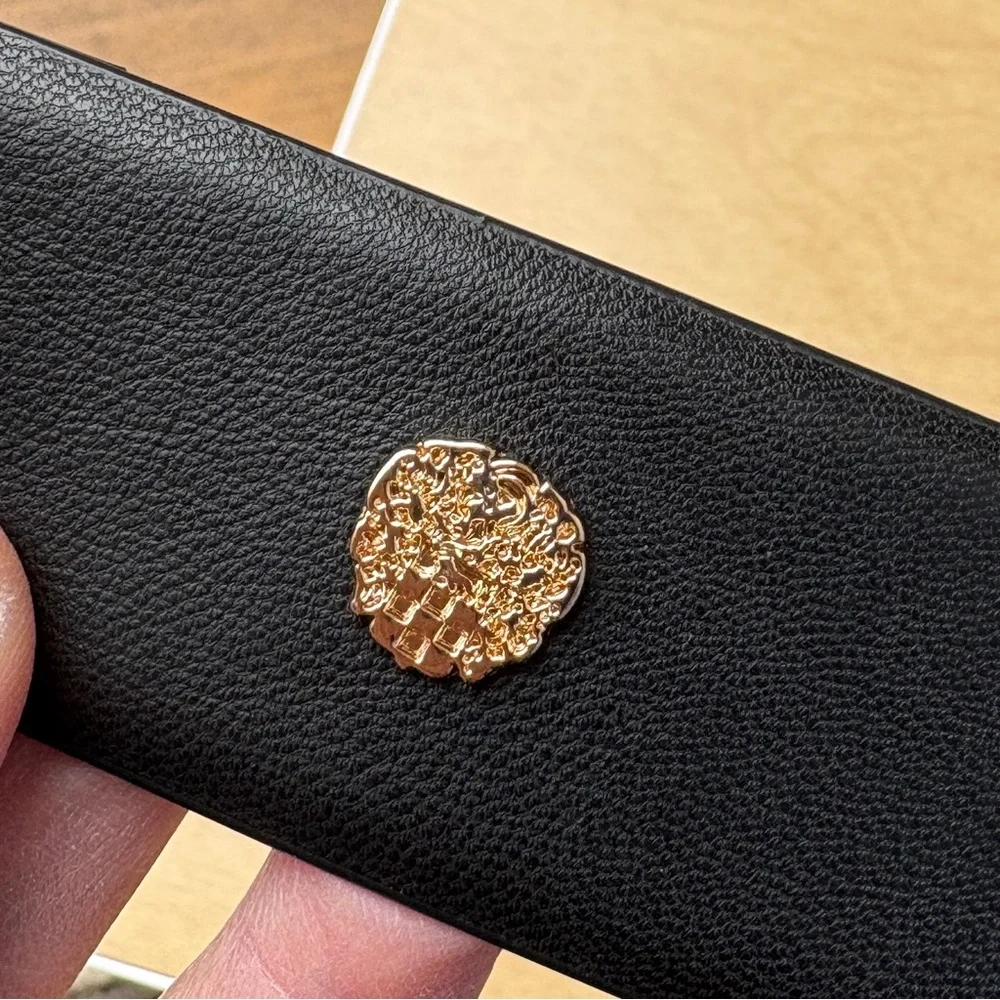 Vince Camuto Black Double Circle Faux Leather, Pearl, Crystal Detail Belt NWOT - Picture 4 of 14